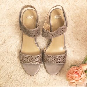 Johnston & Murphy  Pewter Metallic Leather sandal